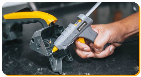 PISTOLET DO KLEJU NA GORĄCO DO KLEJENIA ZESTAW 60 WKŁADÓW 7MM ETUI KLEJARKA