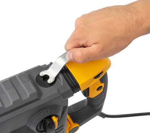 MŁOT UDAROWY MŁOTOWIERTARKA UDAR SDS+ 2600W 5,5J WALIZKA 3X WIERTŁO DŁUTA